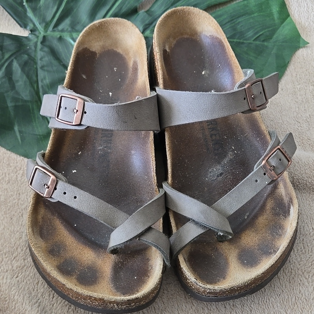 Birkenstock Gray Strappy Sandals with Buckles Size 7 - Picture 2 of 9